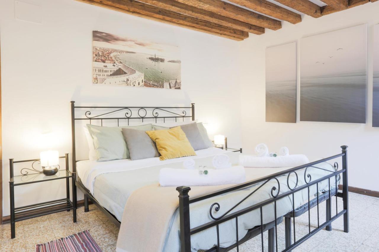 Santa Croce Guest House Βενετία Εξωτερικό φωτογραφία