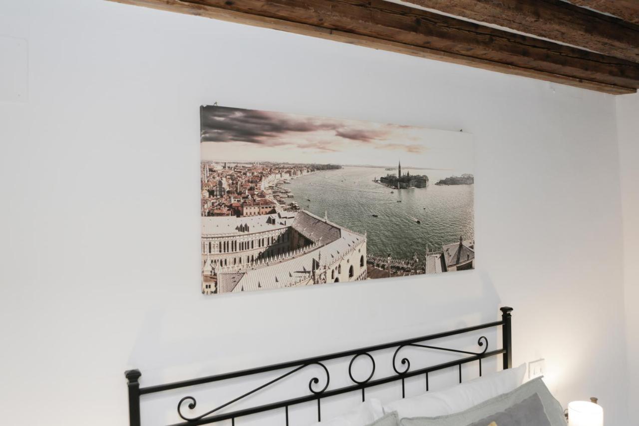 Santa Croce Guest House Βενετία Εξωτερικό φωτογραφία